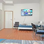 Wohnreich Zentral - In 3og - In 3er Wg Habitación en casa particular