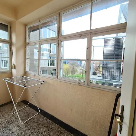 Quarto em Acomodações Particulares Wohnreich Zentral 3er Wg *