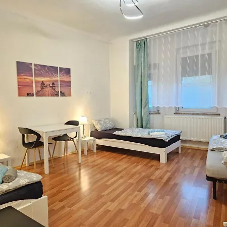 Quarto em Acomodações Particulares Wohnreich Zentral 3er Wg Ulm