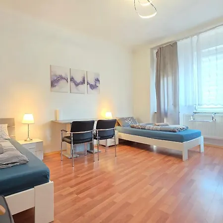 Habitación en casa particular Wohnreich Zentral - In 3og - In 3er Wg